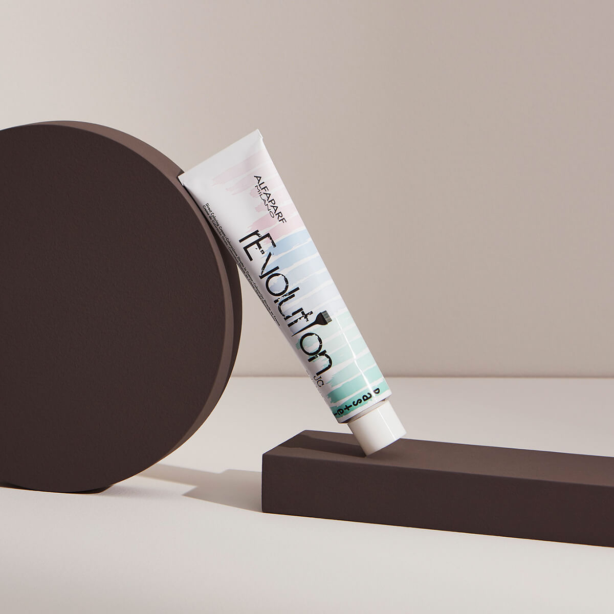 REVOLUTION PASTEL MYSTIC MINT