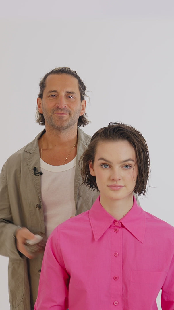 Video laden: Styling-Pomade mit glattem Halt